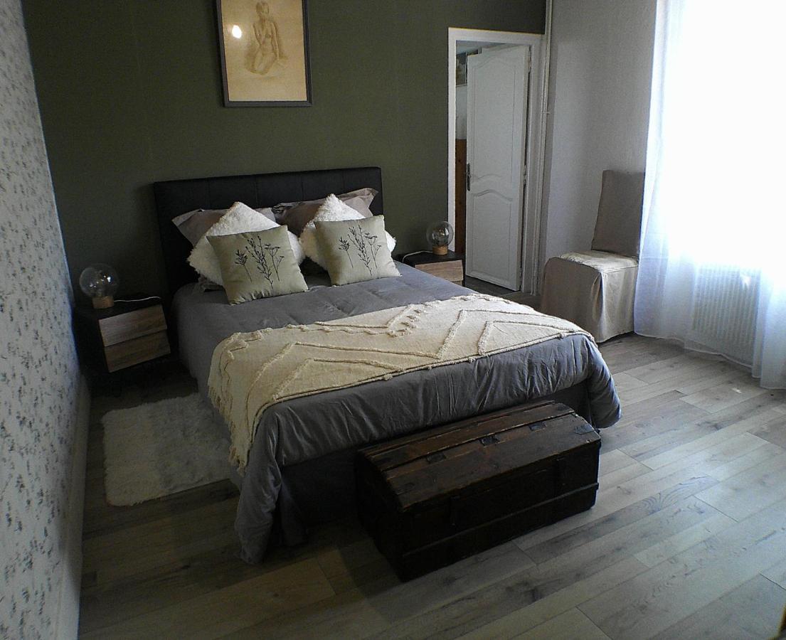 Le Clocooning Chambres D'Hotes Chez L'Habitant Billy  Exterior foto