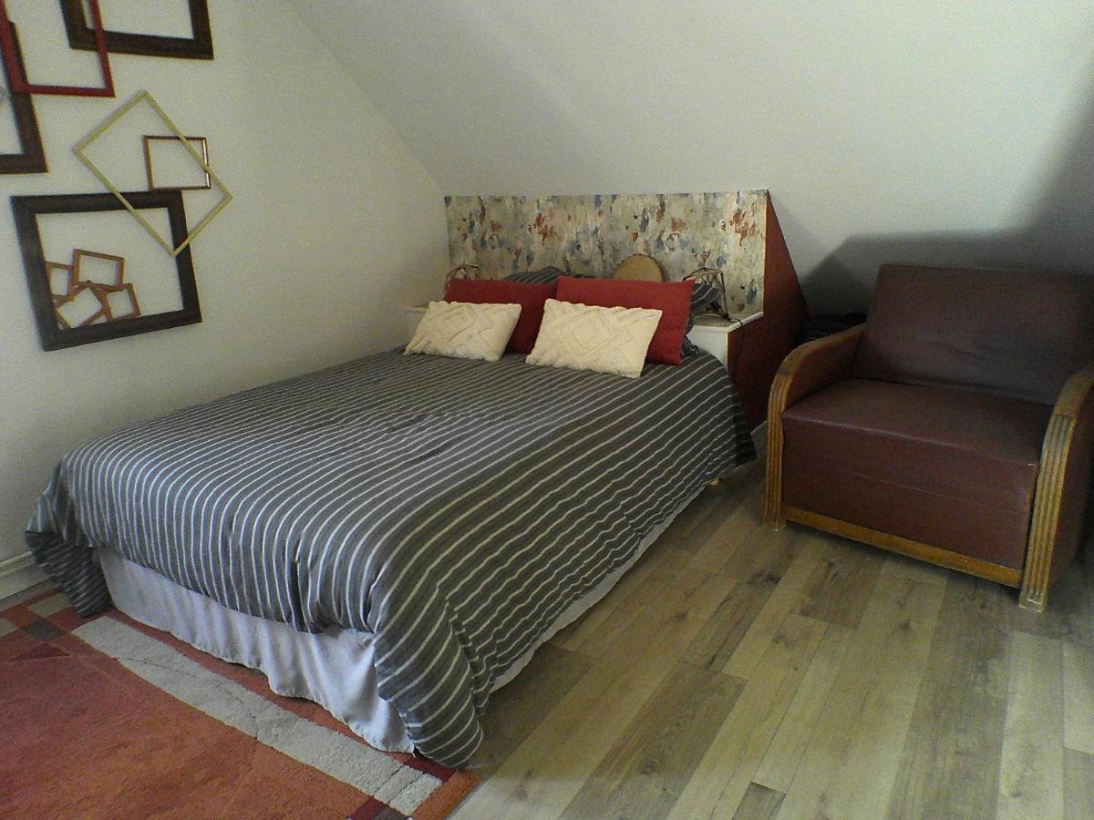 Le Clocooning Chambres D'Hotes Chez L'Habitant Billy  Exterior foto